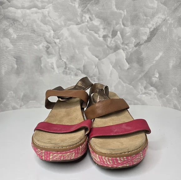 Vionic Size 11 orthopedic sandal style Cancun fuchsia - Picture 4 of 7